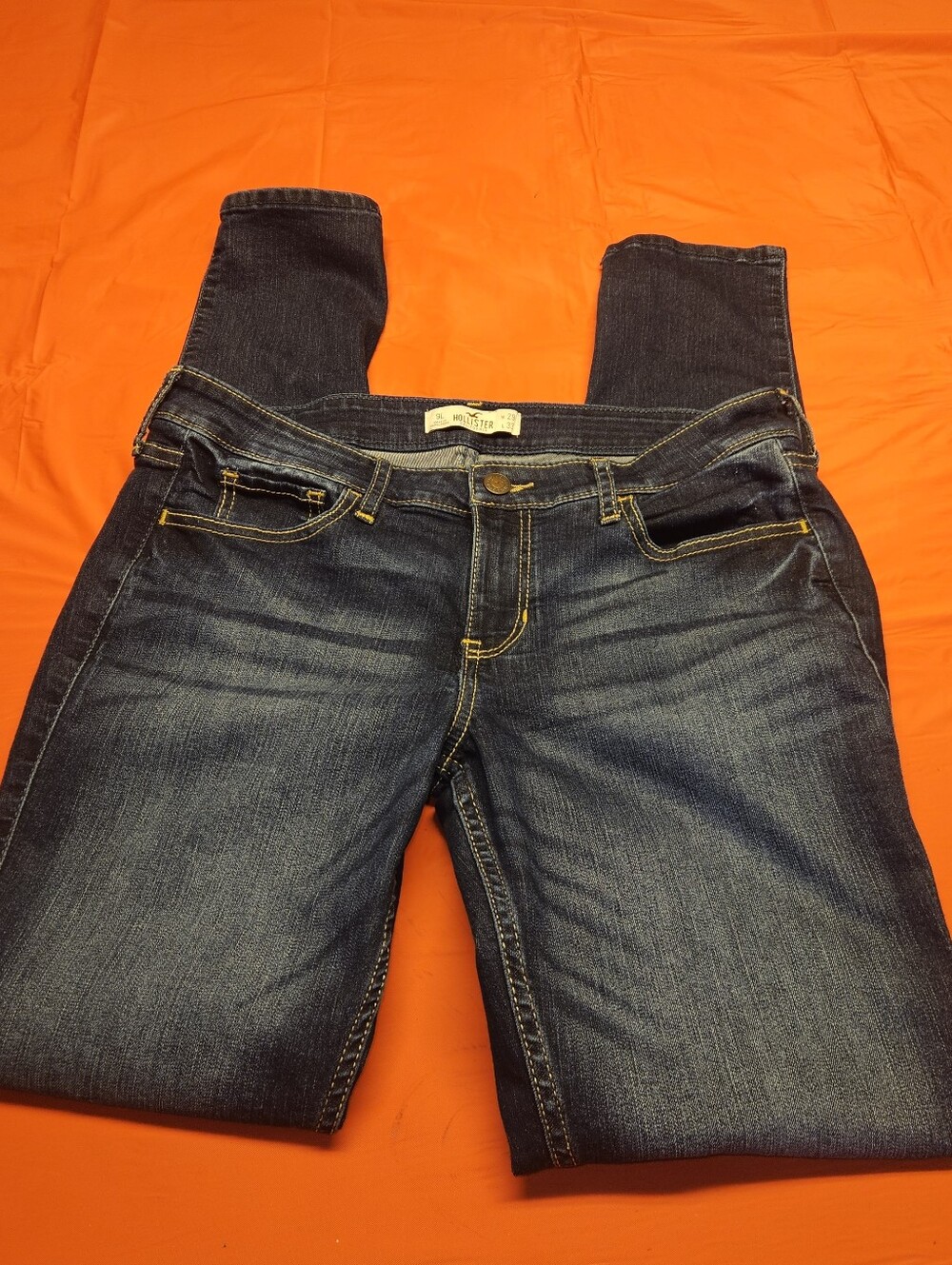 Hollister California Skinny Jeans Size 9L-29W/32Inseam  E.U.C.